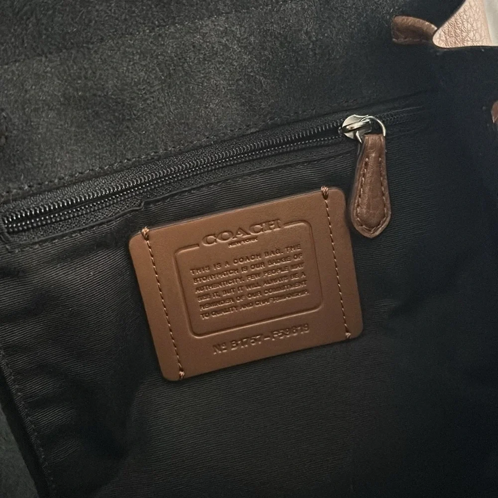 Coach - Derby Leather Backpack Tote Purse - Picture 9 of 9
